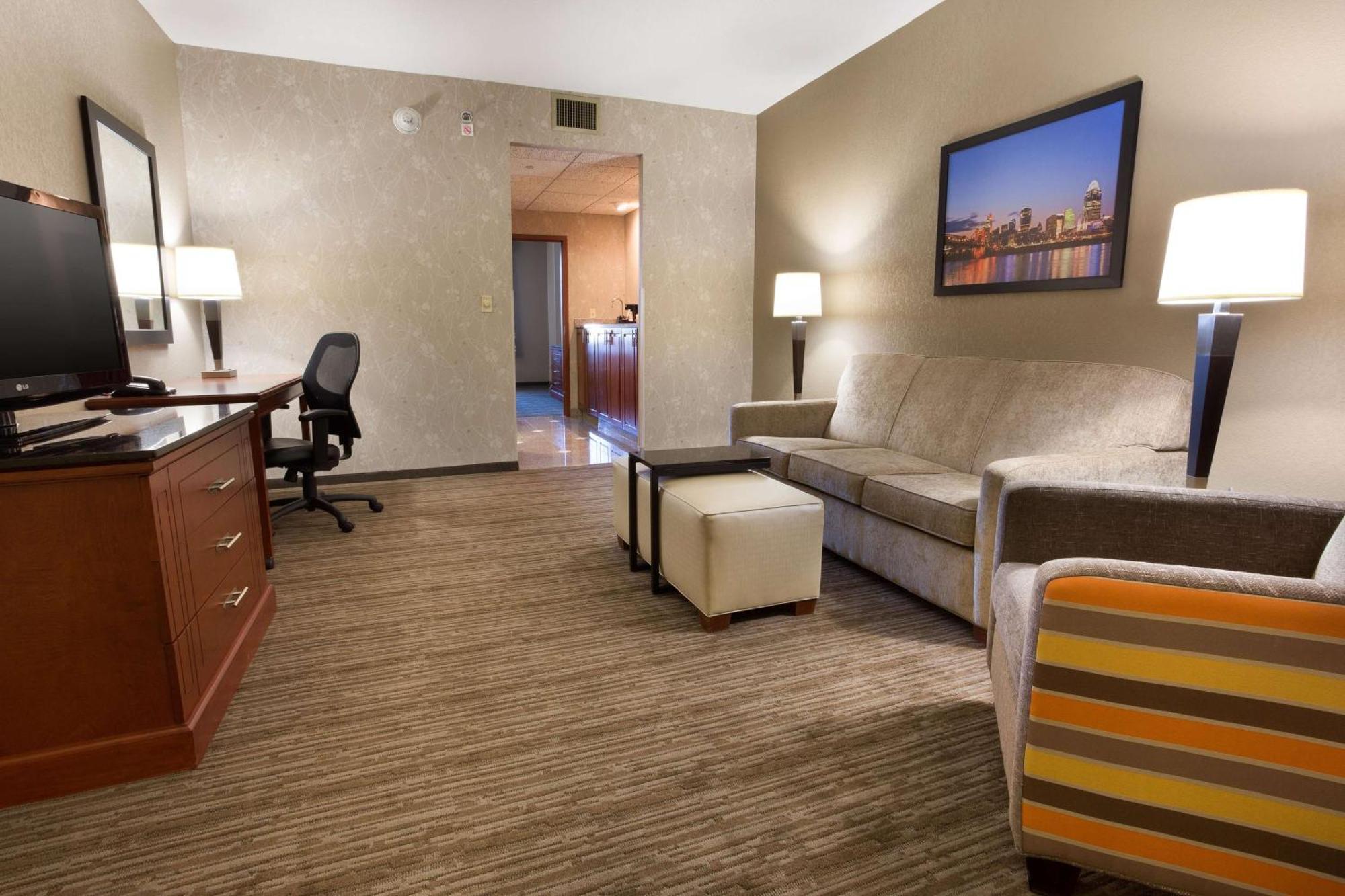 Hotel Drury & Cincinnati 3*